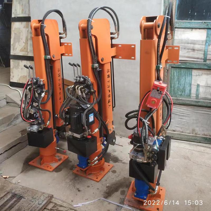 宽城满族自治县重汽蓝牌随车吊 3.2吨 国六动力强 液压驱动 农用自卸起重机